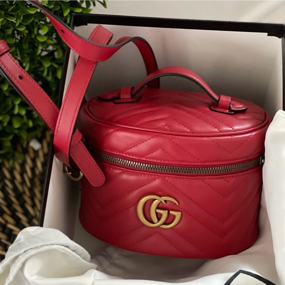 NIB Gucci Marmont mini backpack red
